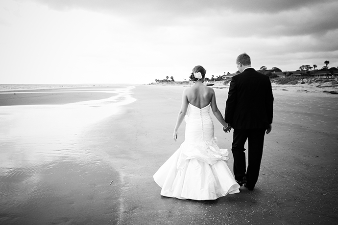 goldenislesweddings_beachbw