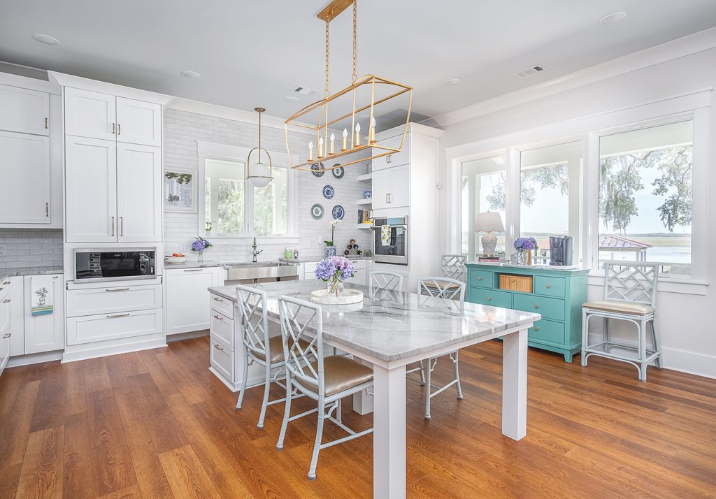 A handicap accessible luxury kitchen