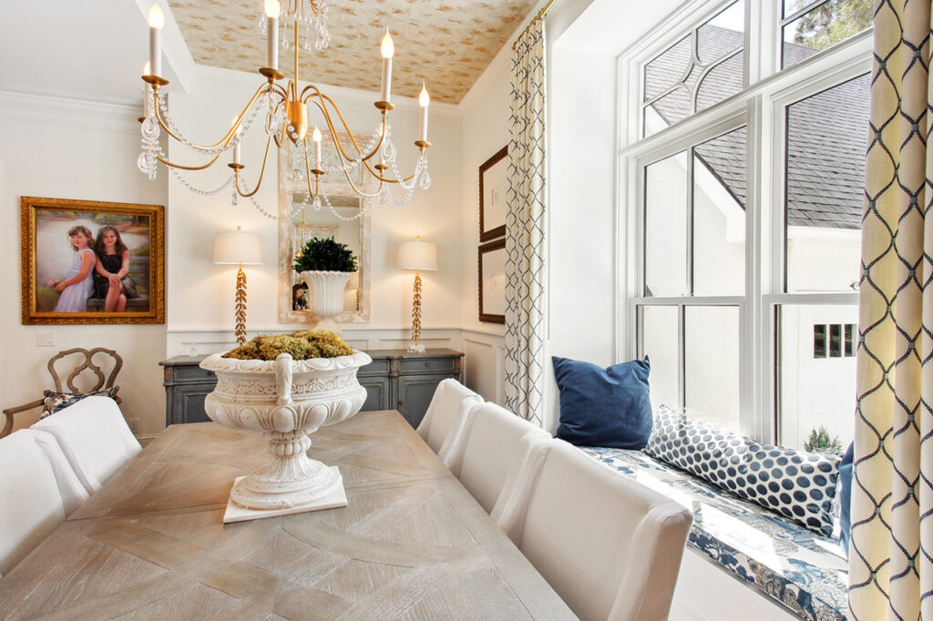 Dining room table
