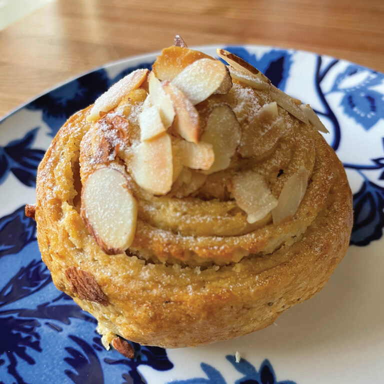 Almond bun