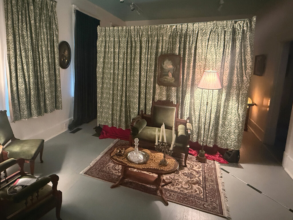The setting of a murder mystery show